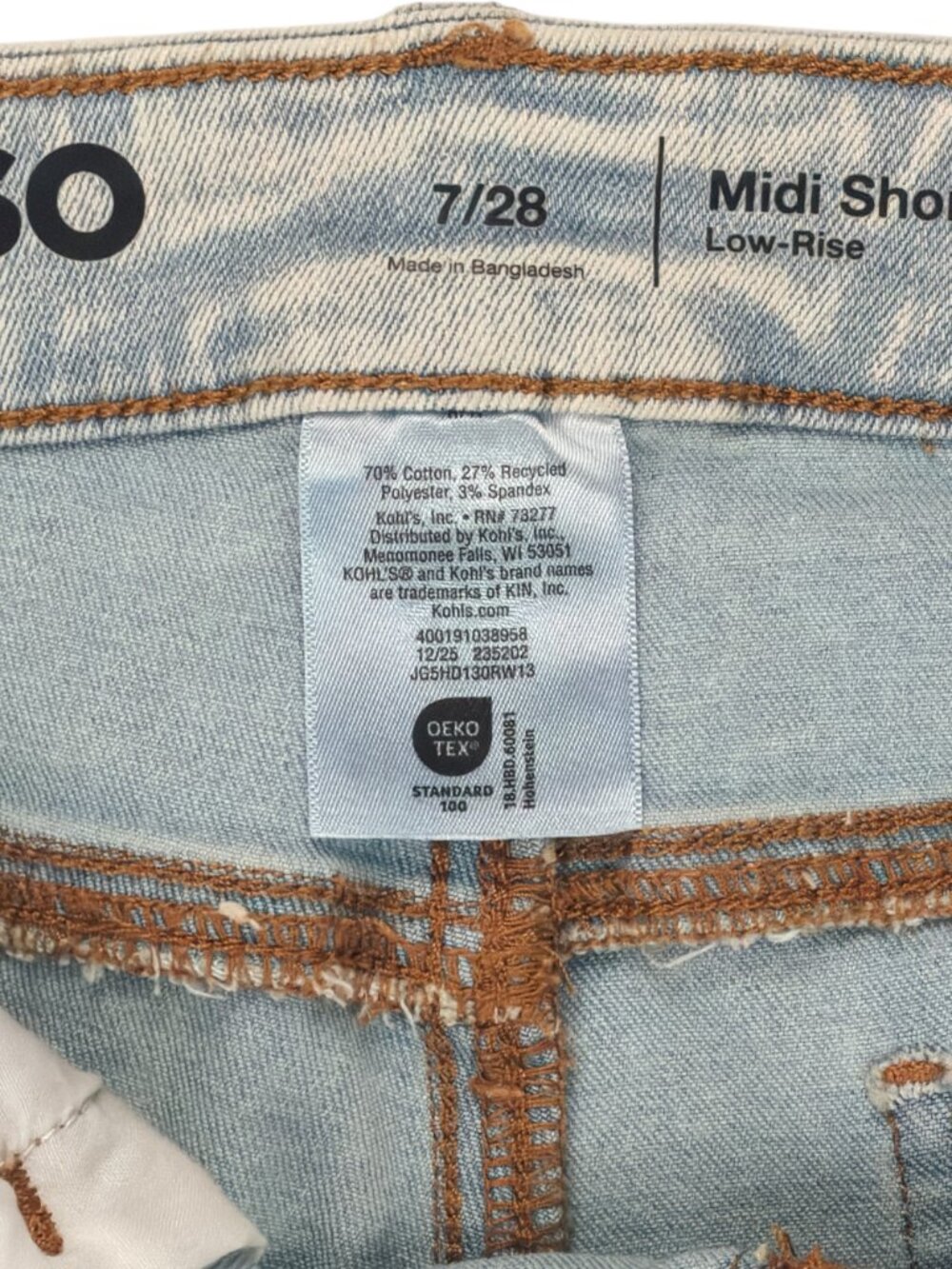 SO Low Rise Midi Denim Shorts Distressed 4" Inseam Womens Size 28 Light Wash NWT - Picture 5 of 7